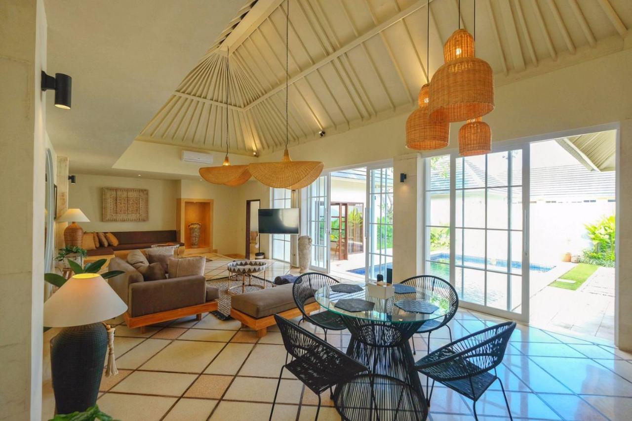 Casa Benita By Bracha Villas Management Seminyak  Ngoại thất bức ảnh